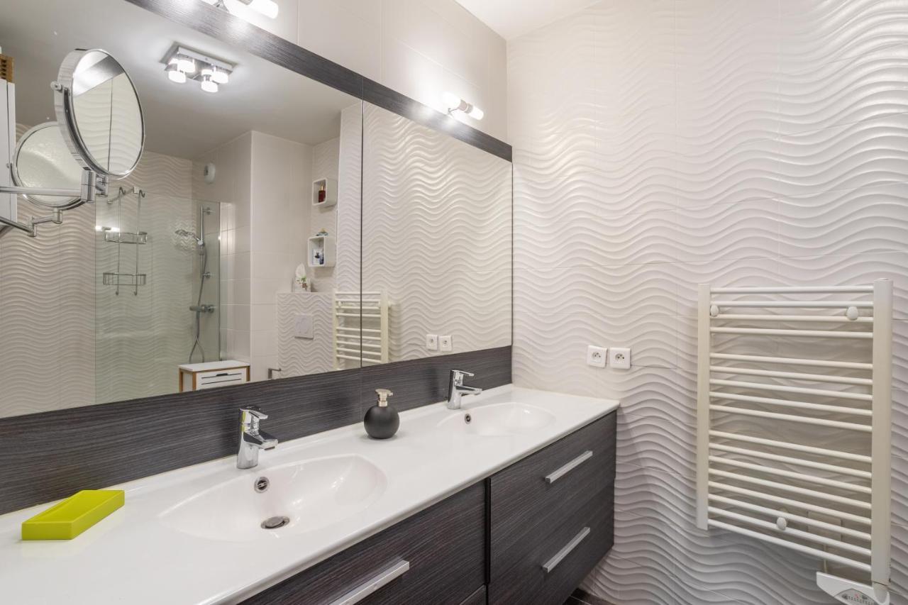 Illanka - Appartement 3 Chambres Avec Parking Et Terrasse Proche Gare 렌 외부 사진
